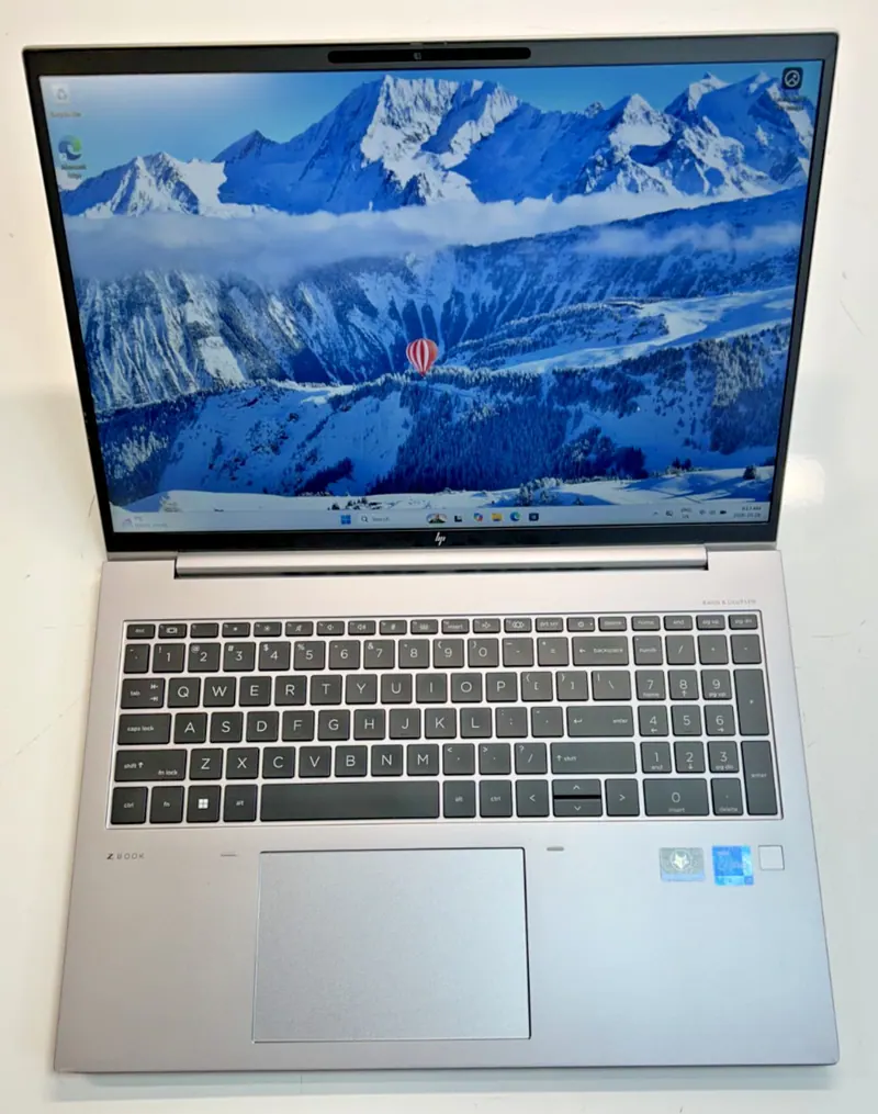HP ZBook Firefly 16 G9 i7-1255U | 16 GB DDR5 | 512 GB NVMe | Nvidia T550 4GB. Used.